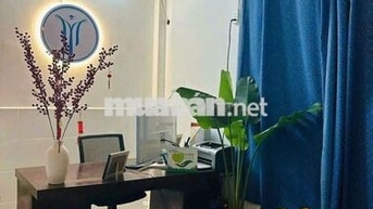 nhà nc mt đường 4x20 tr 1 lầu 3pn phó Đức Chính P1 Q.Bình thạnh