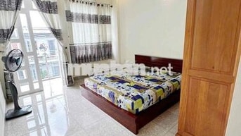 phòng có ban công 1 người ở hẻm 417 Quang Trung