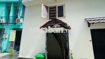KIOT 1 TRỆT 1 LẦU NGAY ĐH GTVT, NGOẠI THƯƠNG - 40M2 - CỬA SỔ - HẺM OTO