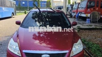 Ford Focus 1.8 2011 Đỏ