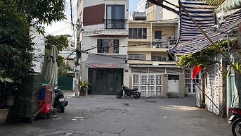 Chính Chủ Bán Nhanh Nhà Cấp 4 75.5m2 Tiện Xây Mới Xe Hơi Đỗ Cửa 