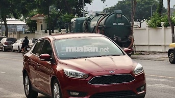 FORD FOCUS 2017 TREND MÀU ĐỎ