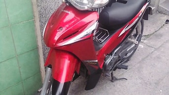 Bán xe: Wave S 110 - 2014 - Màu đỏ đen; FUTURE - 2000 - Màu xanh mực