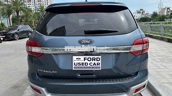 Ford Everest 2.0L Titanium 2018 Xanh thiên thanh