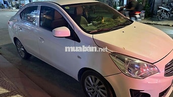 Mitsubishi Attrage 2019 Trắng