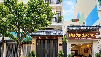 Cho thuê nguyên căn 5,2x24m,1 hầm 1 lửng 4 lầu 9 phòng ngủ giá 55 trệu