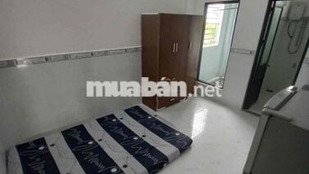 studio full nội thất, nhận pet nhà mới ra vào 2 lốp vân tay