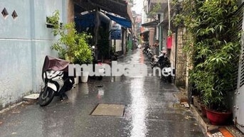 CHO THUÊ MẶT BẰNG KIỆT ÔTÔ HOÀNG DIỆU RỘNG RÃI