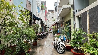 Cho thuê nhà mới đẹp. Hẻm 4m đường An Bình. 4 phòng ngủ. Giá 19 triệu