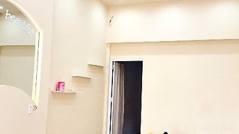 Cho thuê nhà MTKD đường Nhật Tảo, P.Diên Hồng. 