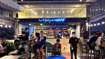 Cho thuê lại toàn bộ quán cà phê rooftop 2 tầng tại Nguyễn Văn Công, G