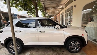 Hyundai CRETA Đặc biệt Trắng 7700 km