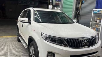 Kia Sorento 7 chỗ Trắng Tự động Hàn Quốc