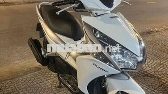 Honda Air Blade Trắng