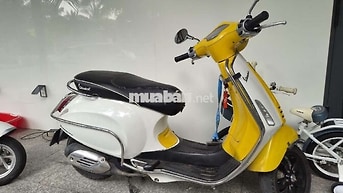 Piaggio Vespa Primavera