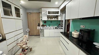 Căn hộ 2PN có ban công riêng biệt, full nội thất, rộng nhất Topaz Twin
