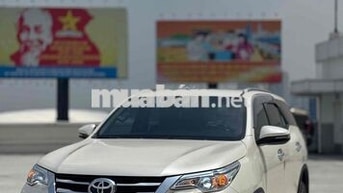Toyota Fortuner 2.7V 1 Cầu 2018 Trắng