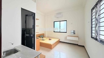 Cho Thuê Căn Hộ Cửa Sổ Full NT Có Tủ Lạnh Nhà Mới Ngay Cầu Vượt 3/2