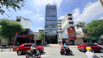 Bán toà nhà văn phòng 427 Trường Chinh. DT 605m2, sàn 3600m2