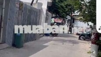 nhà SHR  cấp 4 ngay chợ Trần thị cờ