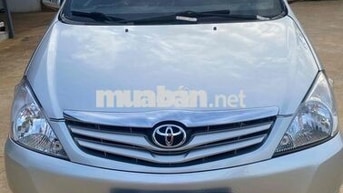 Toyota Innova 2012 Bạc Xe gia đình