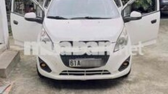 Chevrolet Spark Trắng Số sàn Xăng