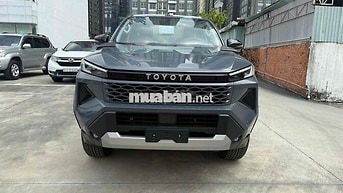 Toyota Hilux Xám Mới 100%