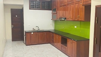 Nhà riêng 1/ Phan Xích Long, 94m2 sẵn nội thất, giá 14 tr/th 2PN, Ban 
