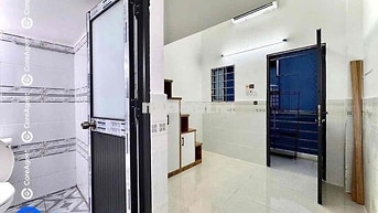 Phòng Duplex Ban Công Cho Thuê Gần Đầm Sen_Hồng Bàng CS2_Sẵn Máy Lạnh