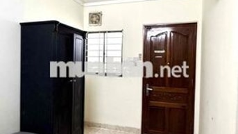 Phòng Full Nội Thất Ngay mặt tiền đường