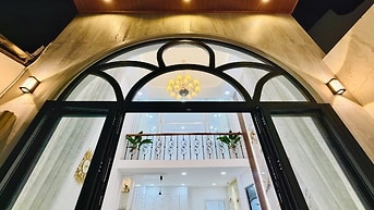 Sổ hồng chính chủ nhà đẹp có hoàn công đầy đủ thích hợp ở và cho thuê