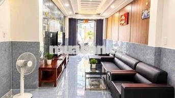 🔥 NHÀ ĐẸP QUẬN 7 – 2 TẦNG, 40M² – SỔ HỒNG RIÊNG – NHỈNH 3 TỶ!