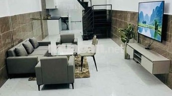 CHỈ HƠN 4 TỶ CÓ NGAY NHÀ TT  BÌNH THẠNH -40m2- GIÁP Q1 – SÁT HẺM Ô TÔ