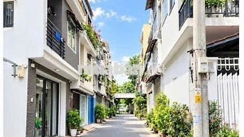 Bán nhà HXH Huỳnh văn Bánh,Phú Nhuận, 4x14,CN 59m2,2 tầng ,Giá 9.5 tỷ