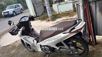 Honda Future 125 Trắng Xăng chính chủ