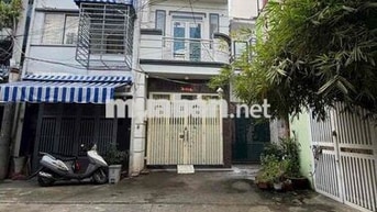 Âu Dương Lân 4 Tầng Cách MT Tạ Quang Bửu 20m , DTSD;245m Sổ Hồng