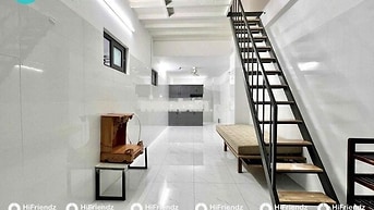 Trệt Lầu • Hẻm Xe Hơi • Sẵn Máy Lạnh • Cửa Sổ Trời Siêu Thoáng