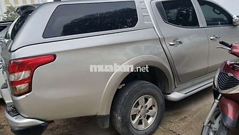 Xe bán tải 2017 Bạc 192714 km