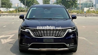 Kia Carnival Signature 2.2D 2024 Xanh 3 vạn km