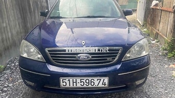 Ford Mondeo V6 2004 Xanh