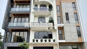 Siêu Phẩm 5m x 24m. 6 Tầng Thang Máy đẹp mê 1/ Ngắn Lê Văn Khương