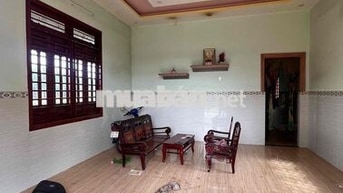 Kẹt tiền bán nhà Phú Giáo- HCM