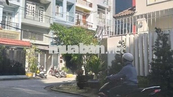 NHÀ ShR CHÍN CHỦ,VỊTRĐ, BÊN CẠNH TRUNG TÂM HÀNH CHÍNHTHỚI AN12TPHCM