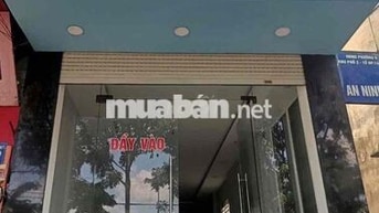 cho thuê nhà nguyên căn hai mặt tiền