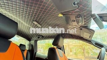 Xe bán tải Ford Ranger Wildtrak Trắng