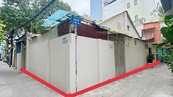 Nhà góc 2 mặt hẻm Huỳnh Văn Bánh, P15, Q.Phú Nhuận, giá: 10,6 tỷ.