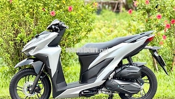 Honda Vario 150cc 2020 Bạc đen 24000 km.Siêu Keng