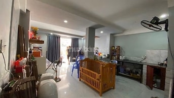 Cho thuê nhà 2 tầng - DTSD 100m2 - Cách Mạng Tháng Tám (Quận 10 cũ)