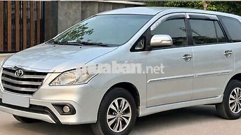 Toyota Innova 2.0G 2015 Tự động Bạc 100.000 km