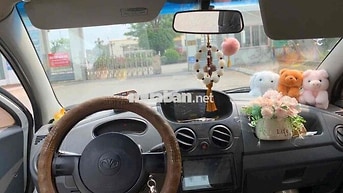 Chevrolet Spark Van Tự động Trắng 2 chỗ